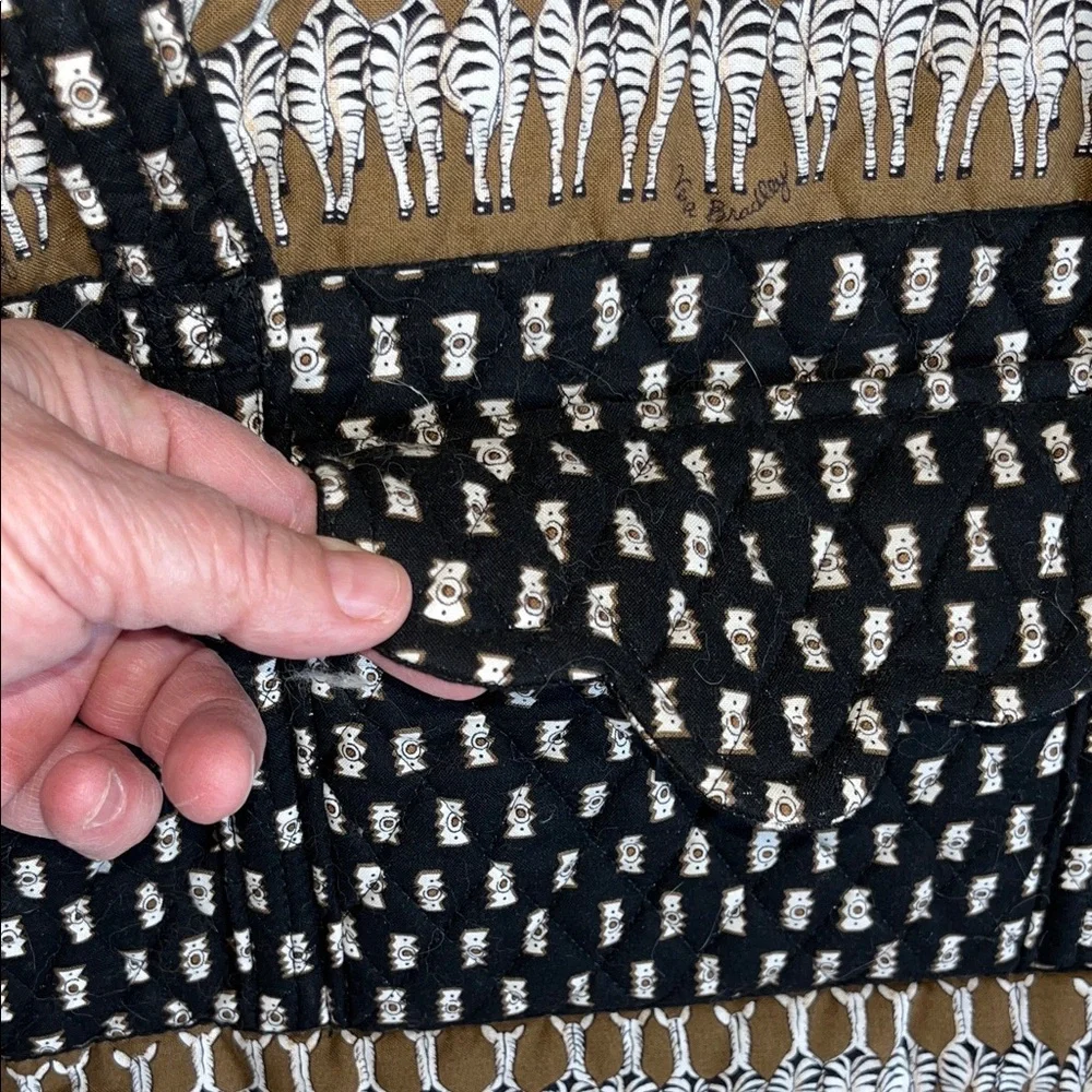 Vera‎ Bradley Black and Brown Zebra Patterned Quilted Tote